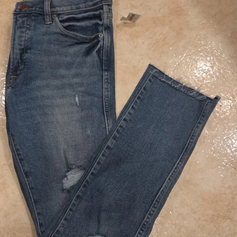 GAP Women's Straight Leg Jeans - Distressed Blue